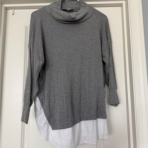LOFT Gray Turtleneck Sweater with White Accent